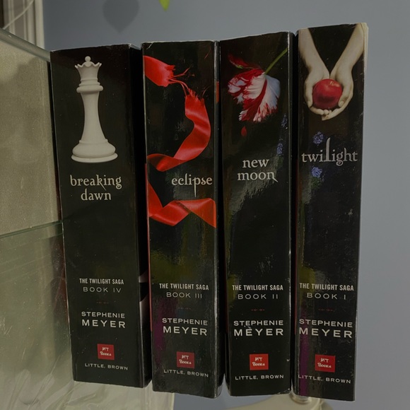 Twilight series books - Picture 2 of 2